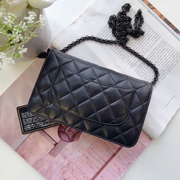 Chanel Aged Calfskin Quilted Reissue Wallet On Chain WOC So Black - Picture 2 of 7